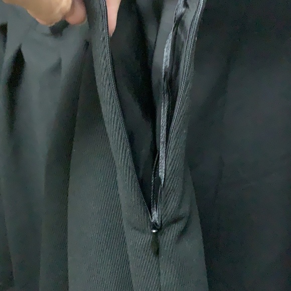 POLO Ralph Lauren black pleated skirt with pockets - Picture 4 of 5